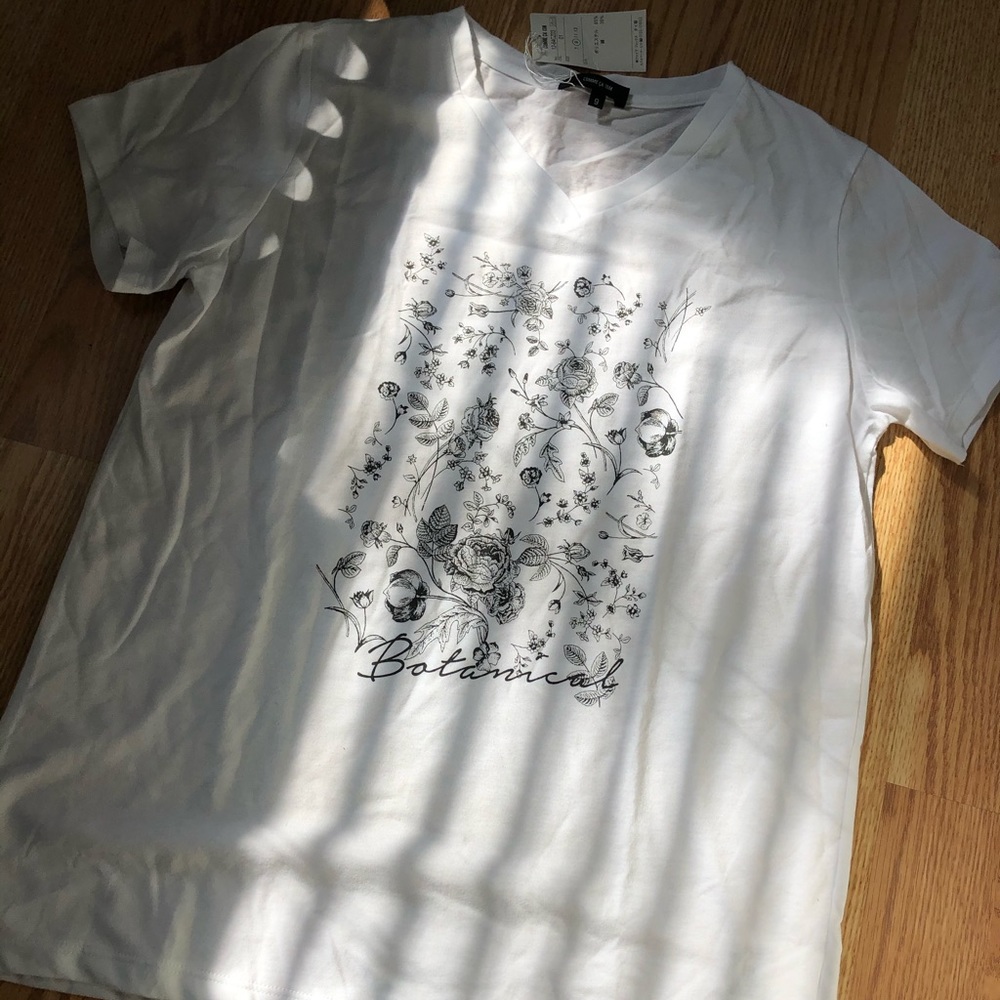 NEW Comme Ça Ism Botanical T shirt